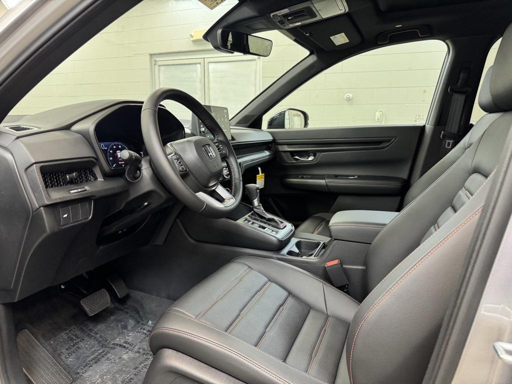 new 2026 Honda CR-V Hybrid car, priced at $39,575