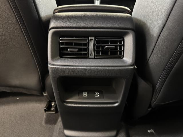 new 2026 Honda CR-V Hybrid car, priced at $40,420
