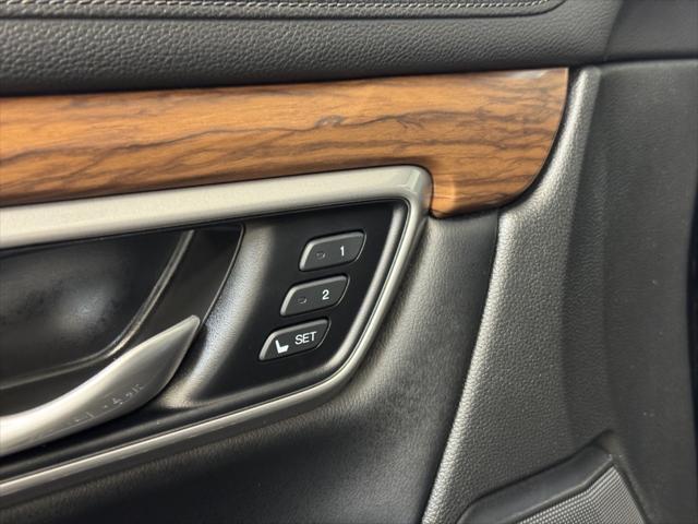 used 2020 Honda CR-V car, priced at $27,775