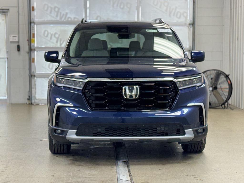 new 2025 Honda Pilot car