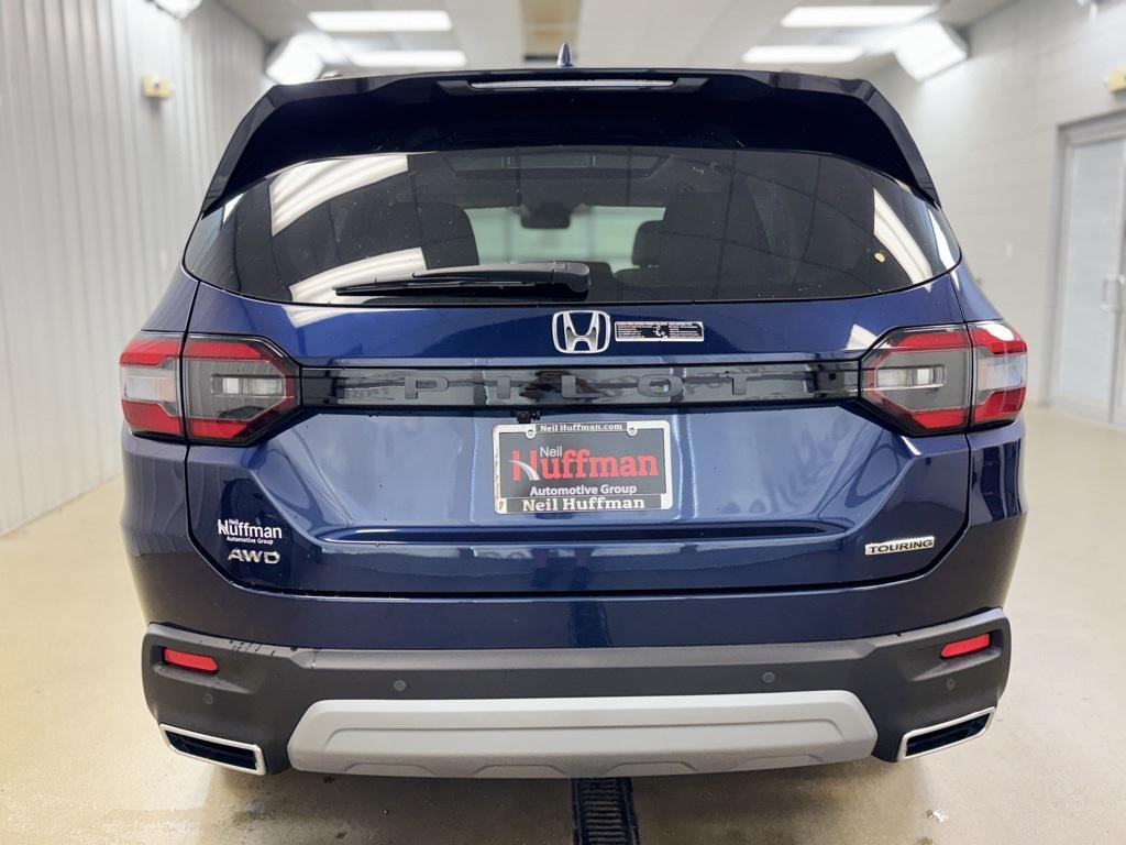 new 2025 Honda Pilot car