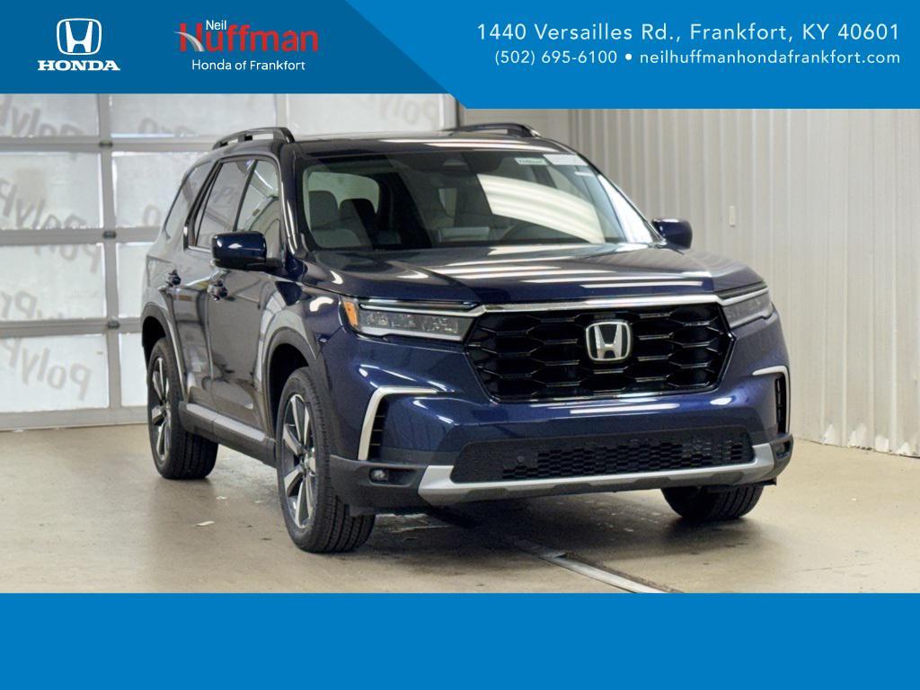new 2025 Honda Pilot car