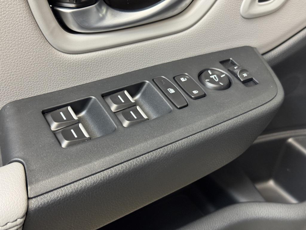 new 2025 Honda Pilot car, priced at $44,816