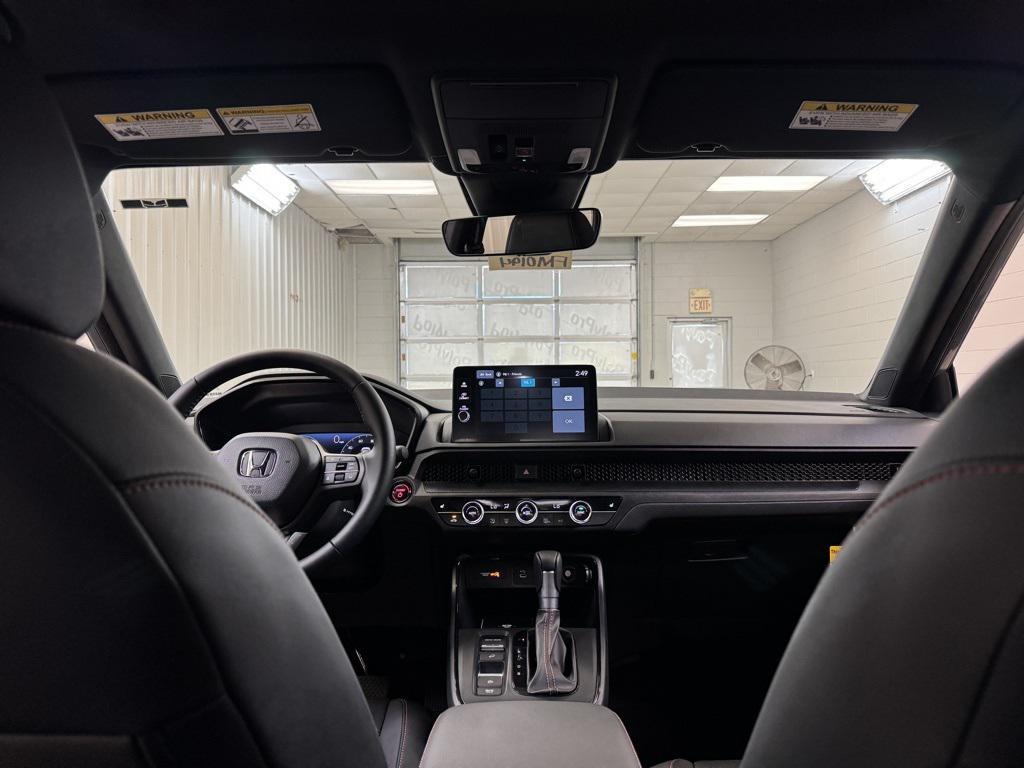 new 2026 Honda CR-V Hybrid car, priced at $40,015