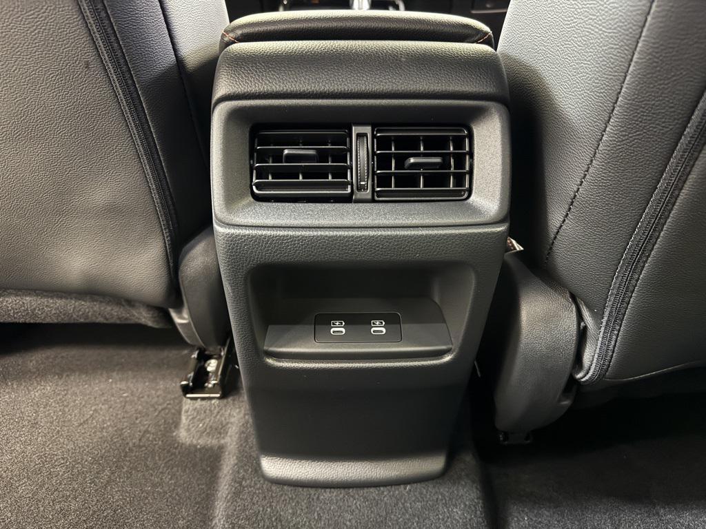 new 2026 Honda CR-V Hybrid car, priced at $40,015