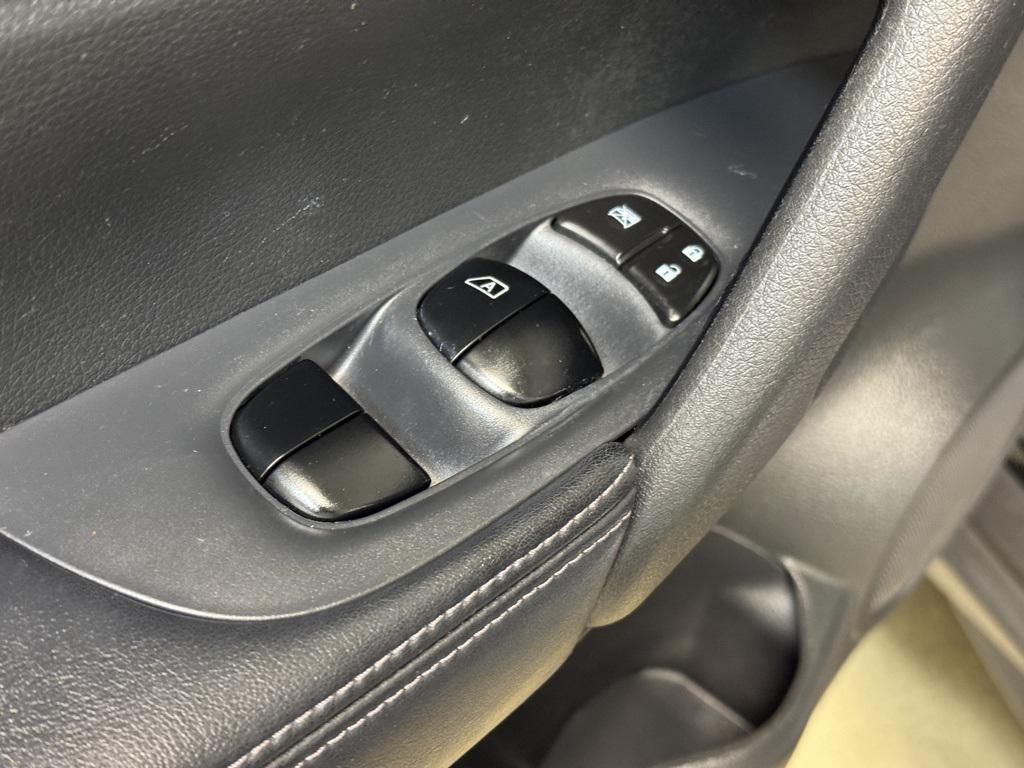 used 2018 Nissan Rogue car, priced at $16,544
