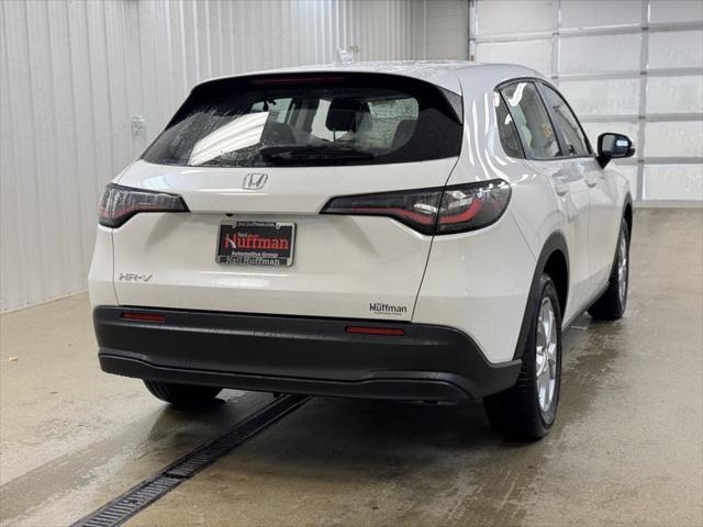 new 2025 Honda HR-V car, priced at $27,554