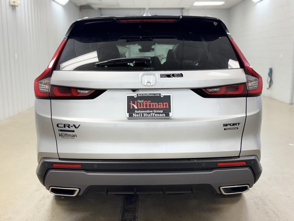 new 2026 Honda CR-V Hybrid car, priced at $42,445