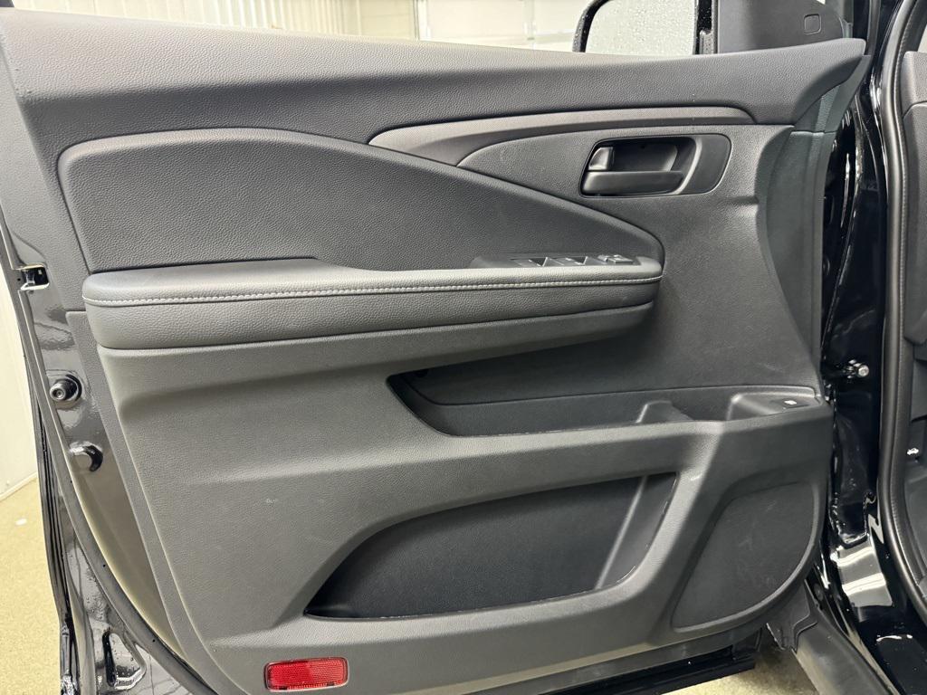 used 2025 Honda Ridgeline car, priced at $39,658