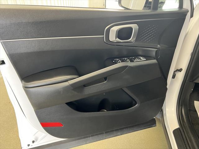 used 2022 Kia Sorento car, priced at $20,181
