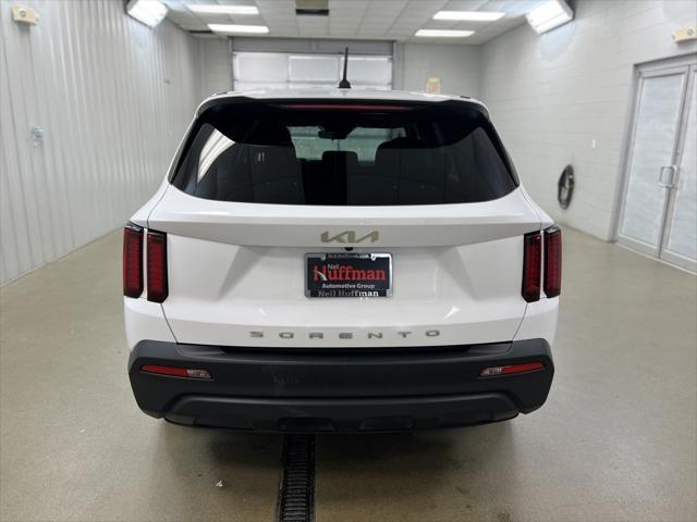 used 2022 Kia Sorento car, priced at $20,181