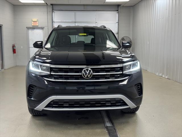 used 2023 Volkswagen Atlas car, priced at $33,233