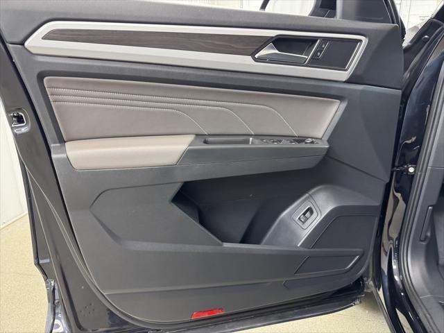 used 2023 Volkswagen Atlas car, priced at $33,233