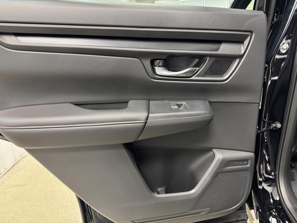 new 2026 Honda CR-V Hybrid car, priced at $39,584