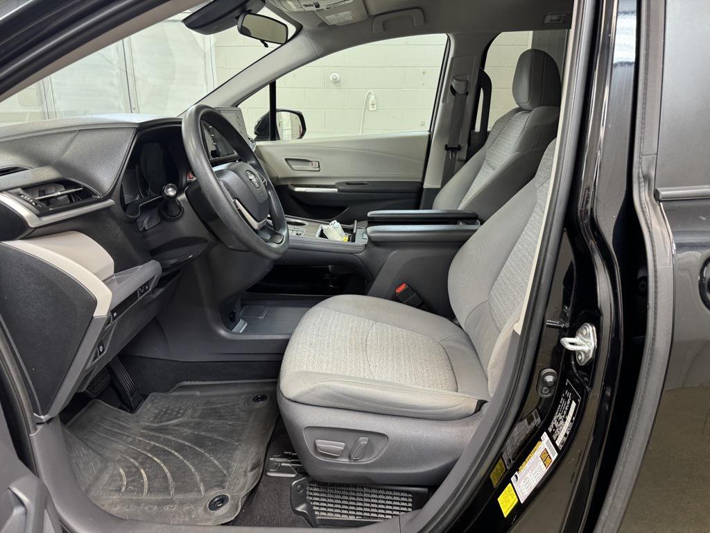 used 2021 Toyota Sienna car, priced at $30,586