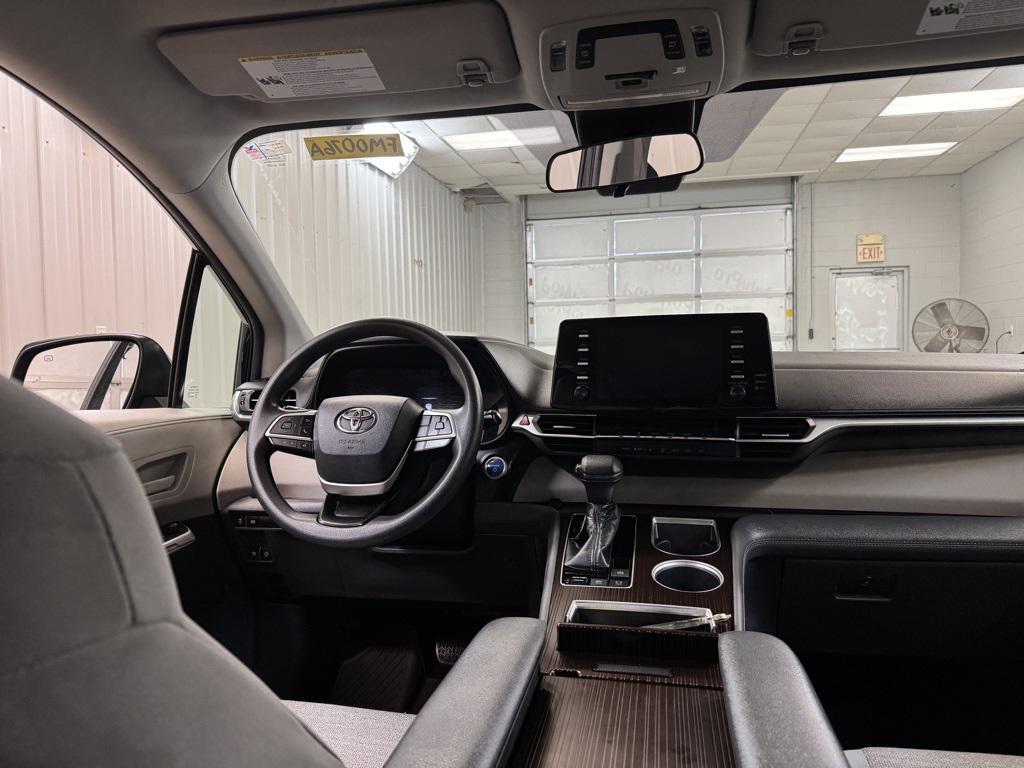 used 2021 Toyota Sienna car, priced at $30,586