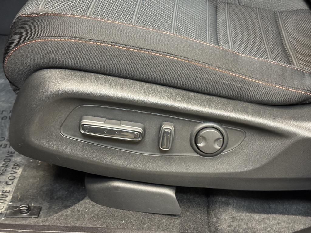 new 2026 Honda CR-V Hybrid car, priced at $38,988
