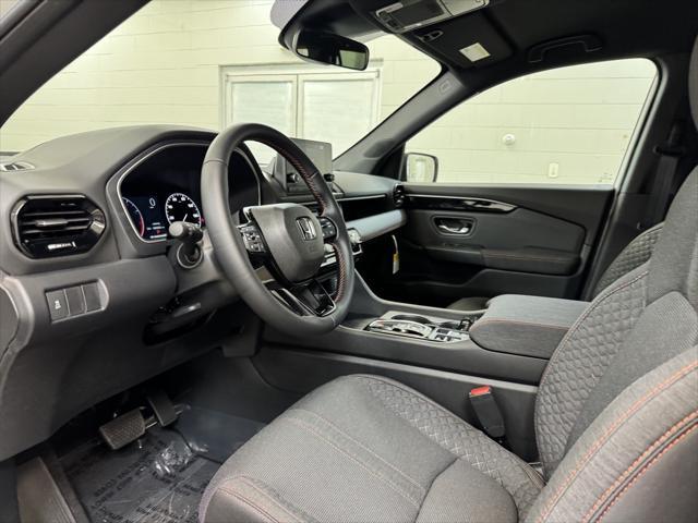 new 2025 Honda Pilot car, priced at $44,205