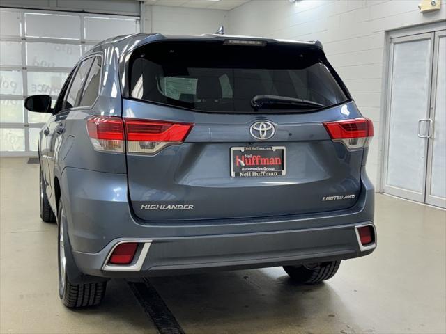 used 2019 Toyota Highlander car, priced at $21,397