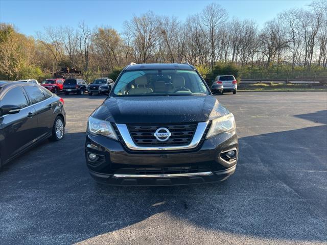 used 2017 Nissan Pathfinder car