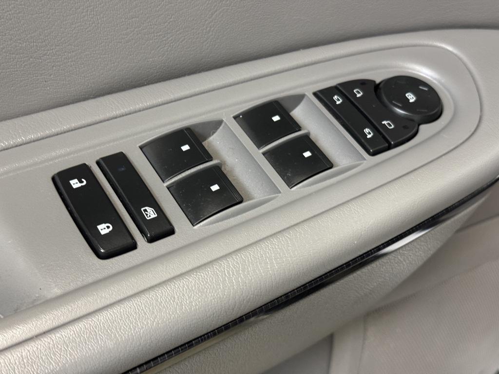 used 2017 Chevrolet Traverse car, priced at $16,401