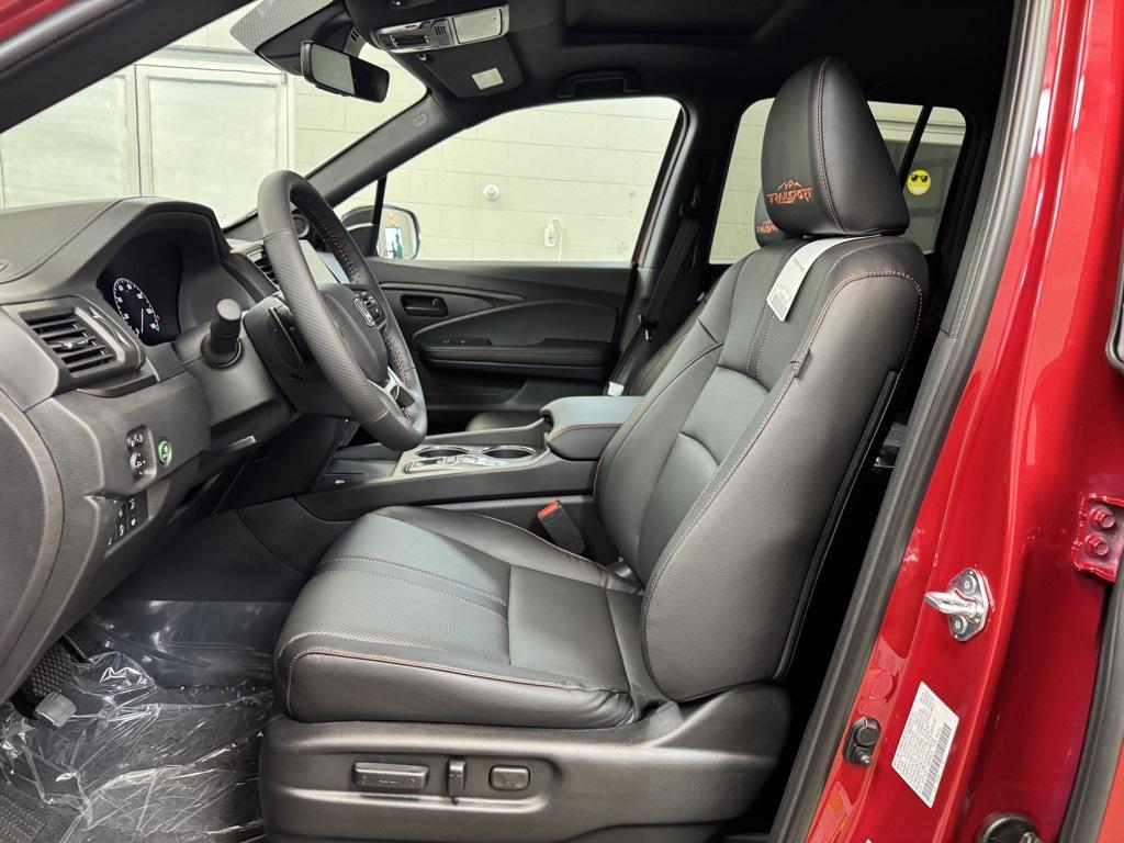 new 2025 Honda Ridgeline car, priced at $45,908
