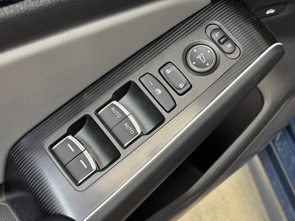 new 2025 Honda Civic Hybrid car, priced at $31,553