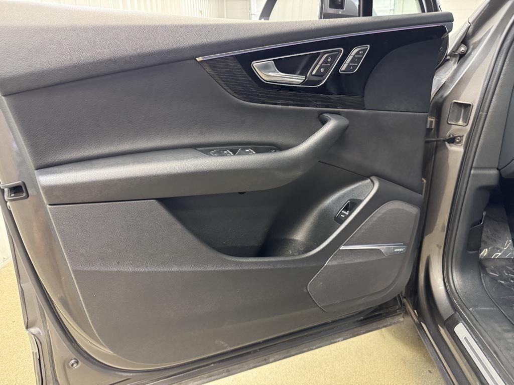 used 2019 Audi Q7 car, priced at $20,194