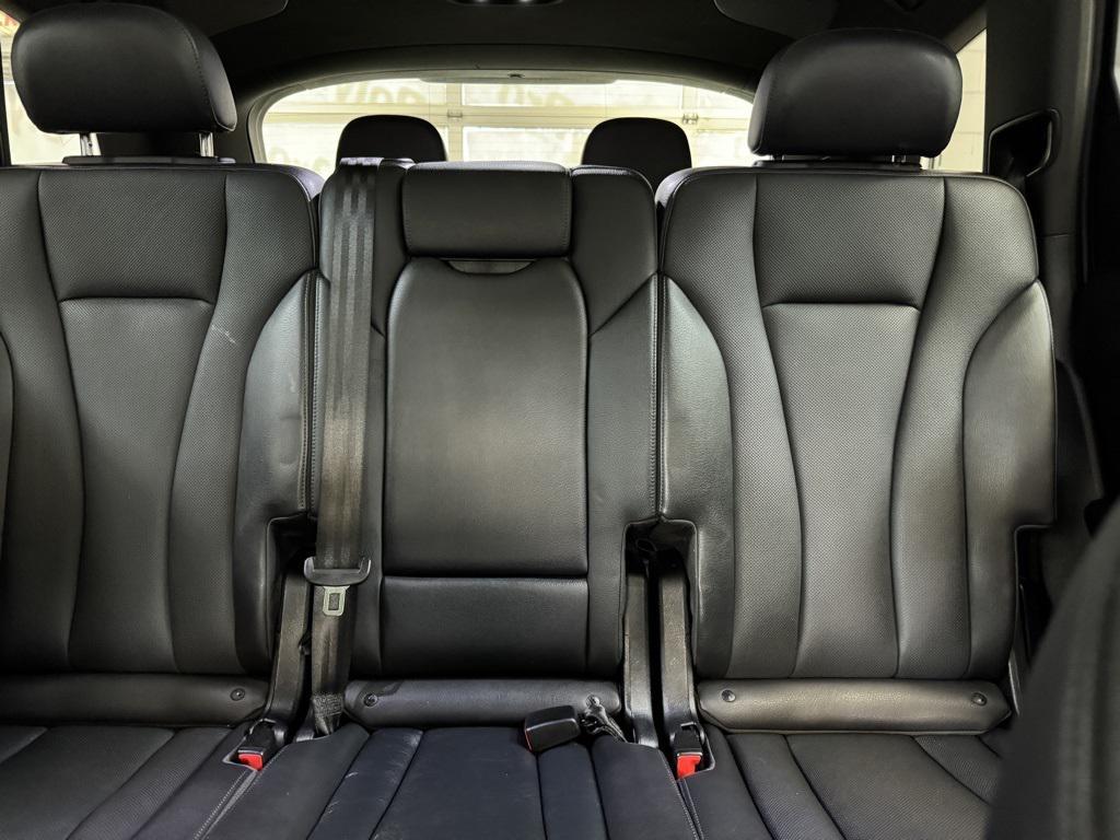 used 2019 Audi Q7 car, priced at $20,194