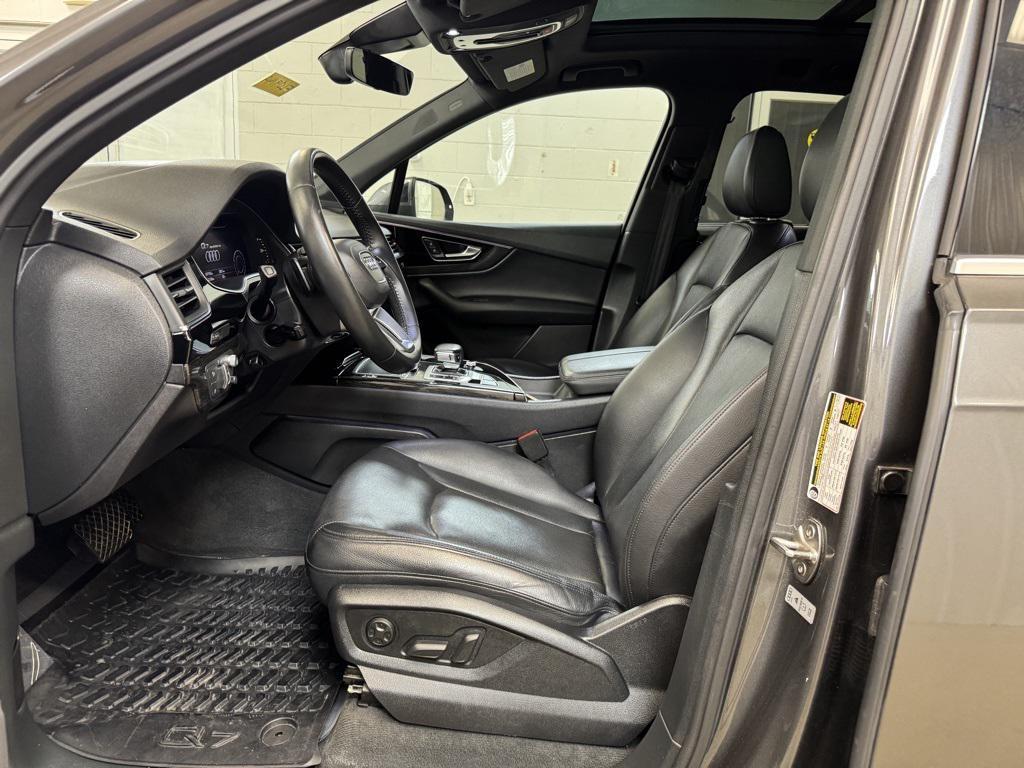 used 2019 Audi Q7 car, priced at $20,194