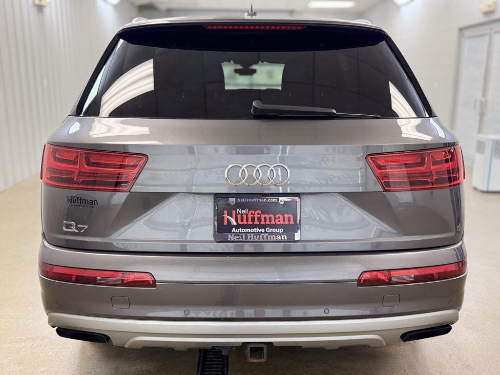 used 2019 Audi Q7 car, priced at $20,194