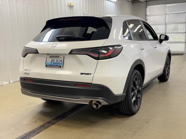 new 2025 Honda HR-V car, priced at $29,421