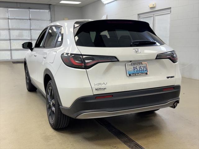 new 2025 Honda HR-V car, priced at $29,421