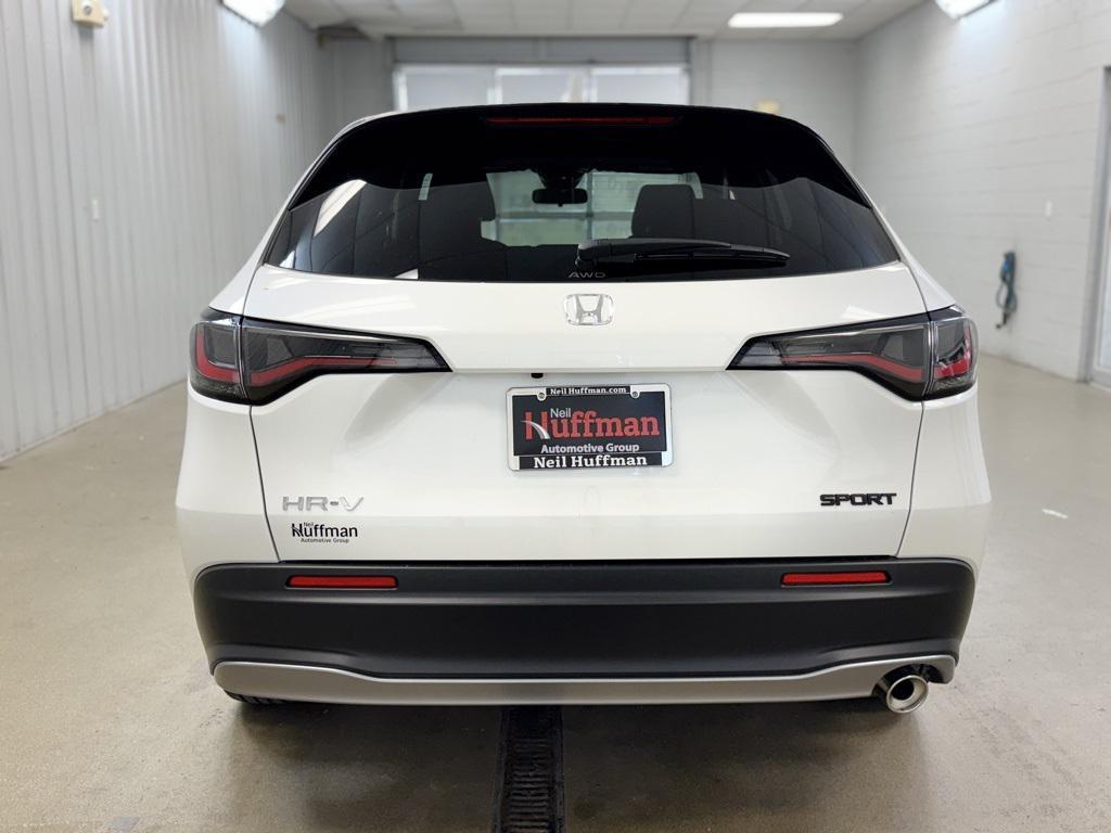new 2025 Honda HR-V car, priced at $29,466