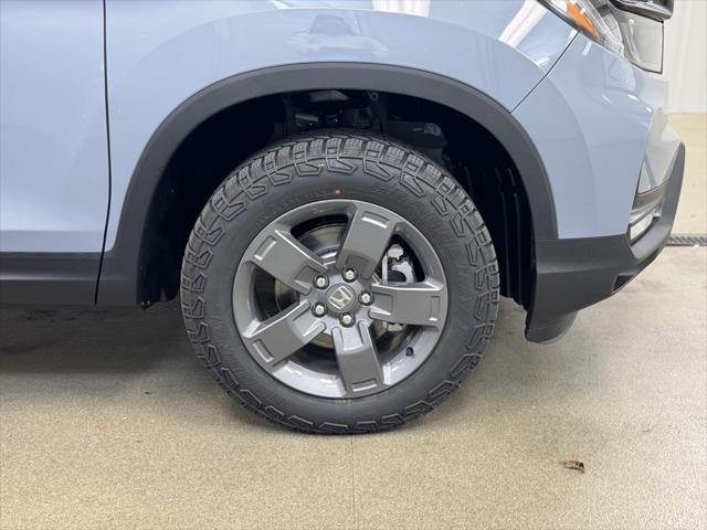 new 2025 Honda Ridgeline car, priced at $44,389