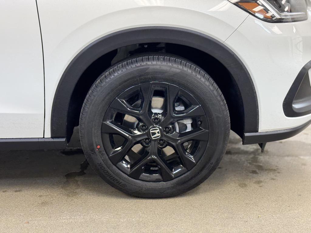 new 2025 Honda HR-V car, priced at $29,466
