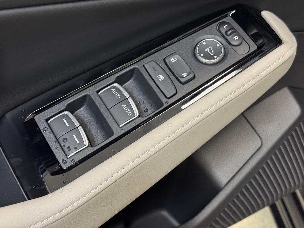 new 2025 Honda Accord Hybrid car, priced at $38,055
