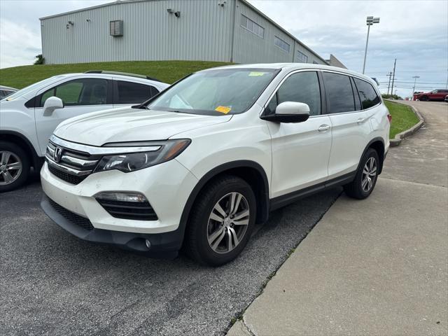 used 2017 Honda Pilot car