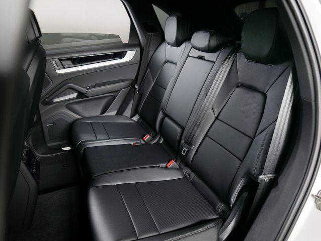 new 2025 Porsche Cayenne car, priced at $113,765