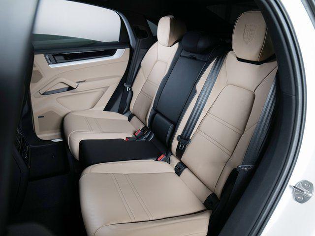 new 2025 Porsche Cayenne car, priced at $138,115