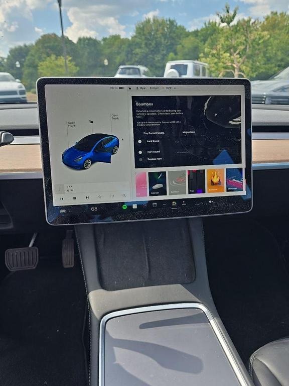 used 2021 Tesla Model 3 car, priced at $29,995