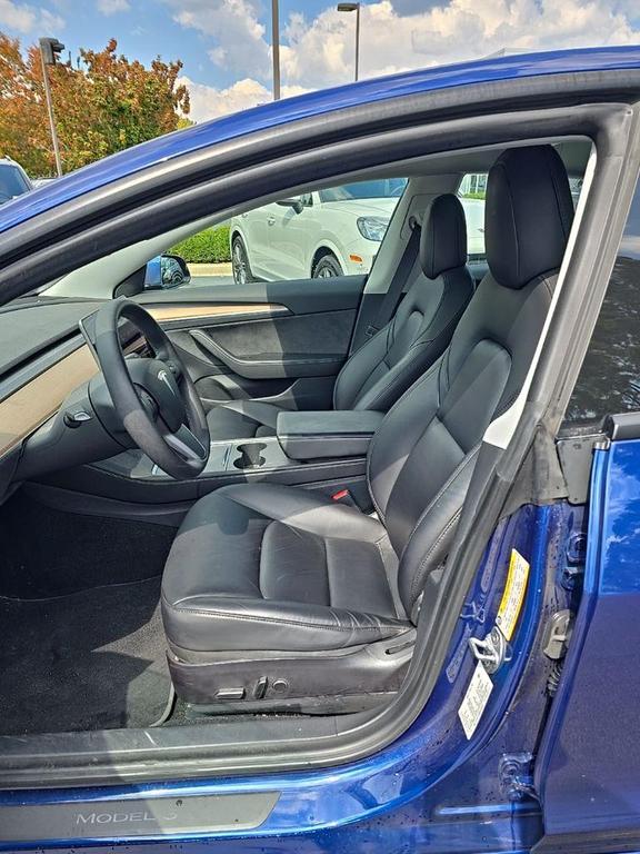 used 2021 Tesla Model 3 car, priced at $29,995