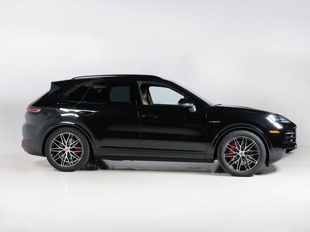 new 2025 Porsche Cayenne car, priced at $130,075