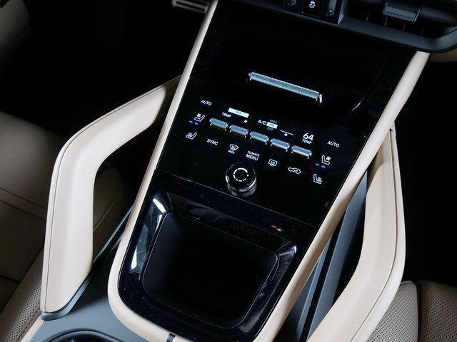 new 2025 Porsche Cayenne car, priced at $130,075