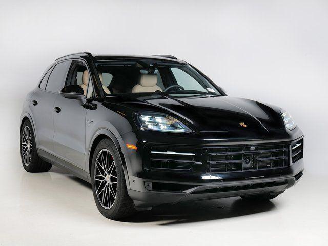 new 2025 Porsche Cayenne car, priced at $130,075