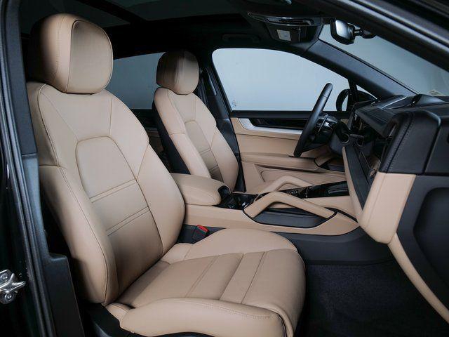 new 2025 Porsche Cayenne car, priced at $131,045