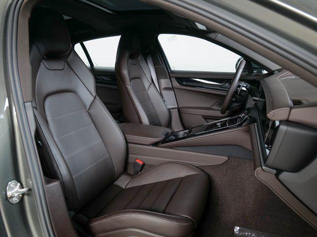 new 2025 Porsche Panamera car, priced at $136,585