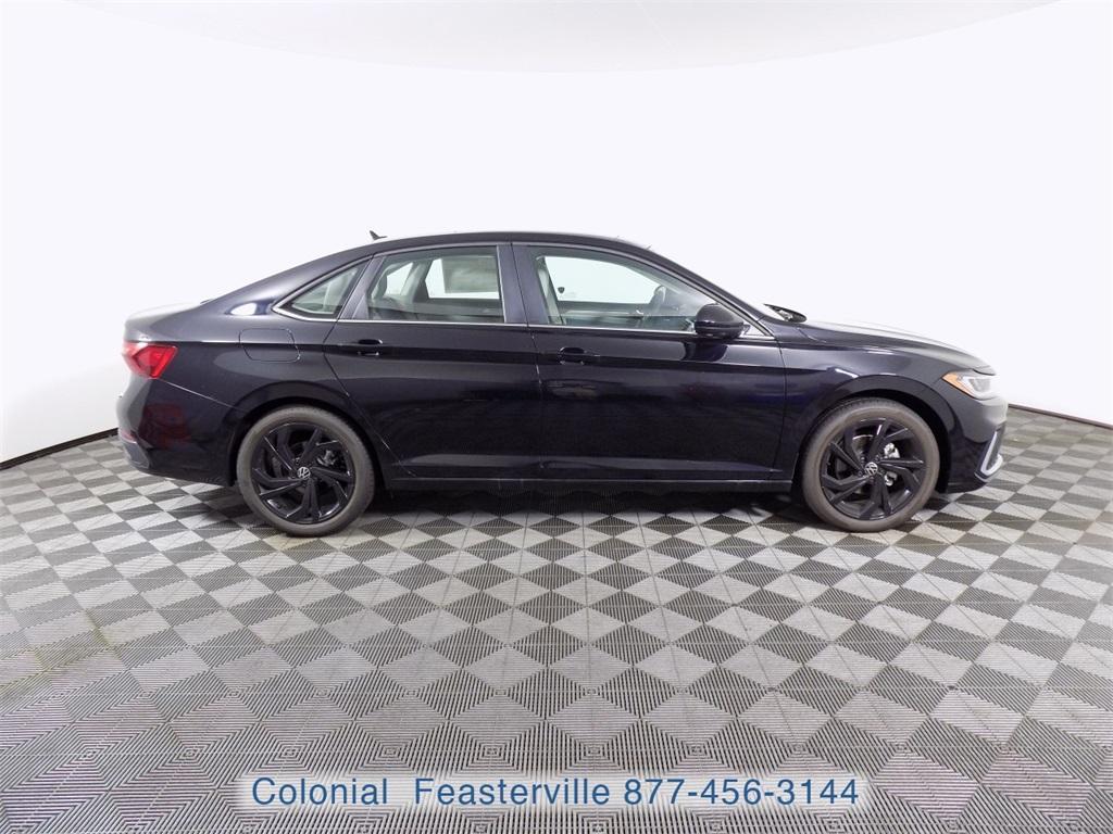new 2025 Volkswagen Jetta car