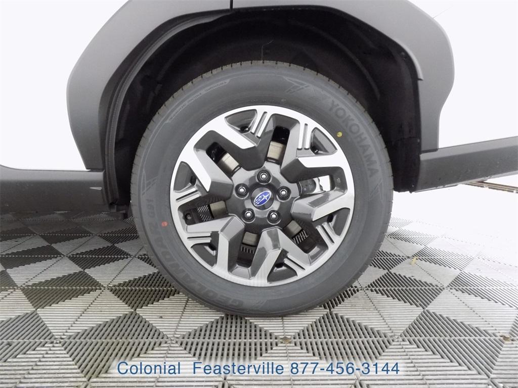 new 2025 Subaru Forester car, priced at $35,621