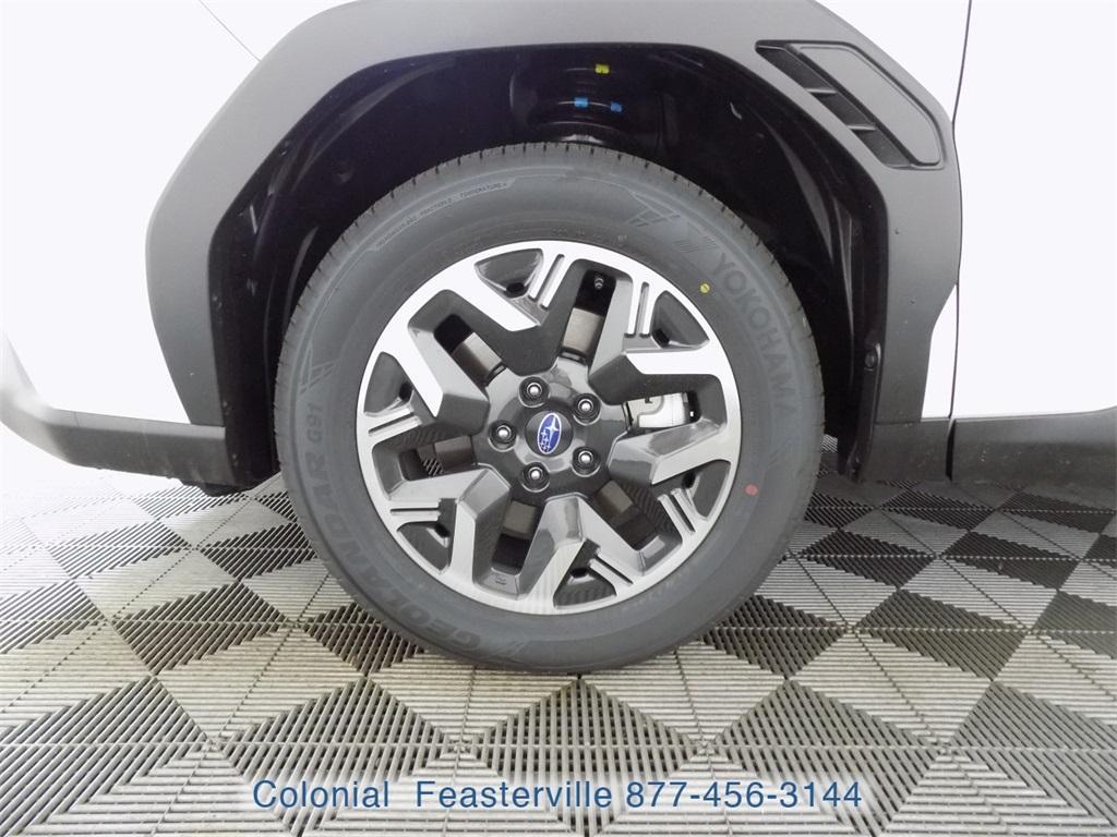 new 2025 Subaru Forester car, priced at $35,621